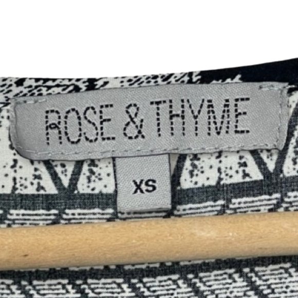 ROSE & THYME | Black and White Bohemian Style Short Sleeve Blouse | Size XS - Picture 6 of 10